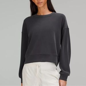 Lululemon Cropped Crew